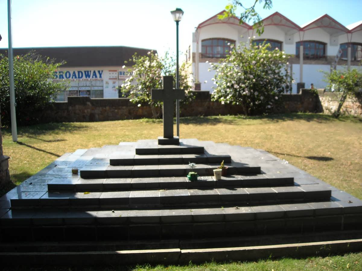 6. Overview on the Memorial Plaque Monument