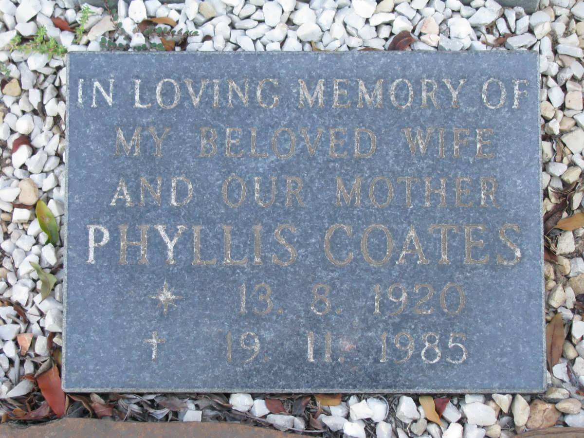 COATES Phyllis 1920-1985