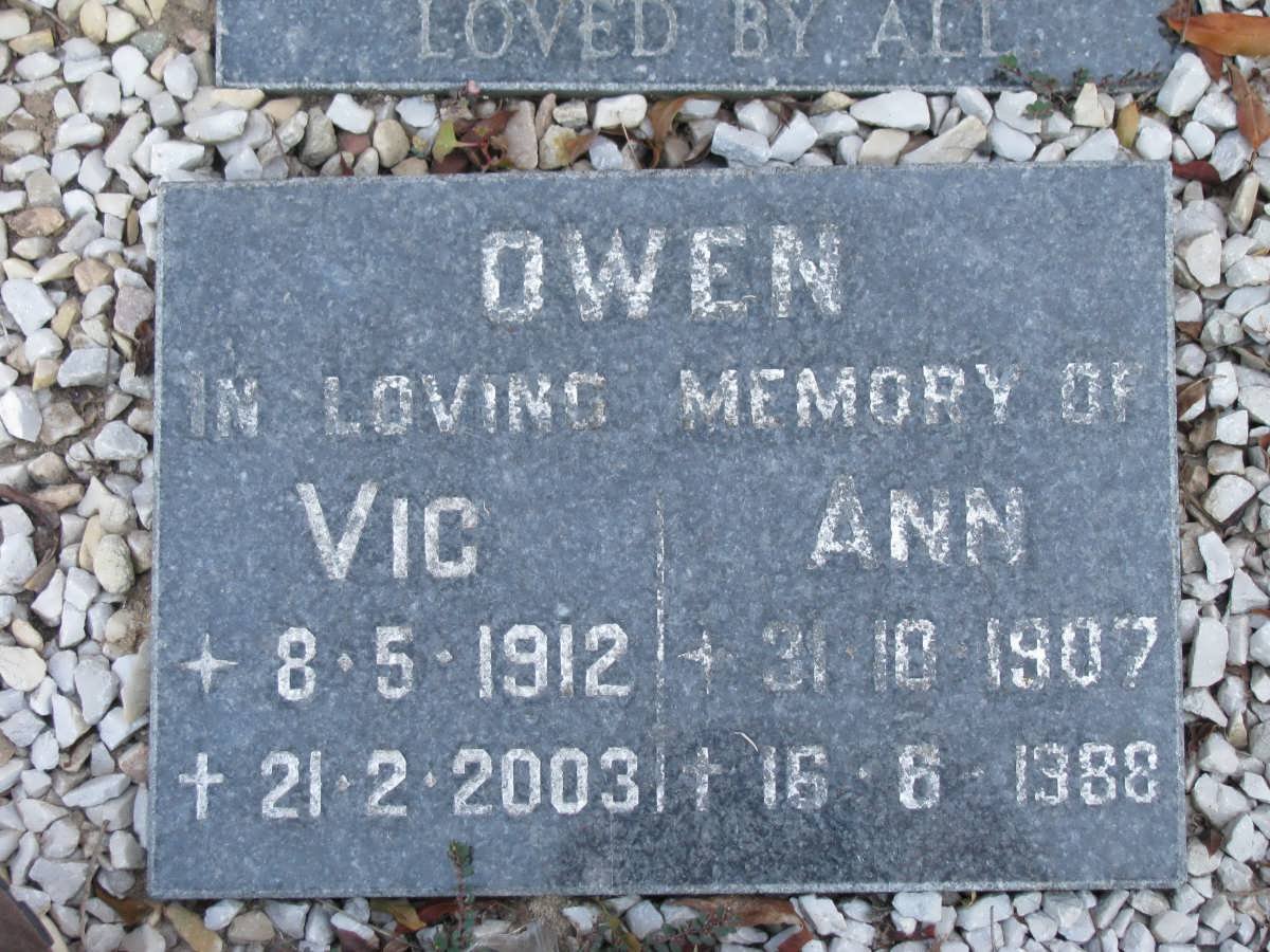 OWEN Vic 1912-2003 &amp; Ann 1907-1988