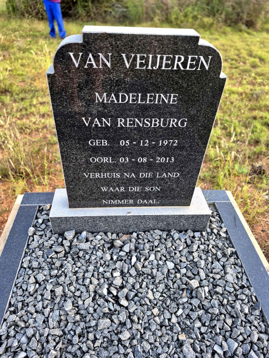 VEIJEREN Madeleine, van VAN RENSBURG 1972-2013
