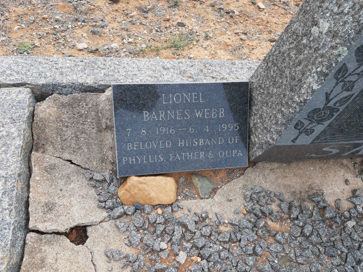 WEBB Lionel Barnes 1916-1995