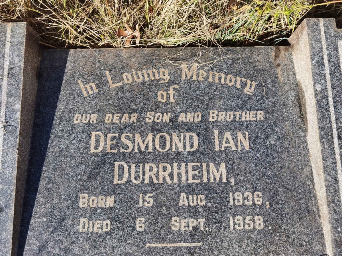 DURRHEIM Desmond Ian 1936-1958