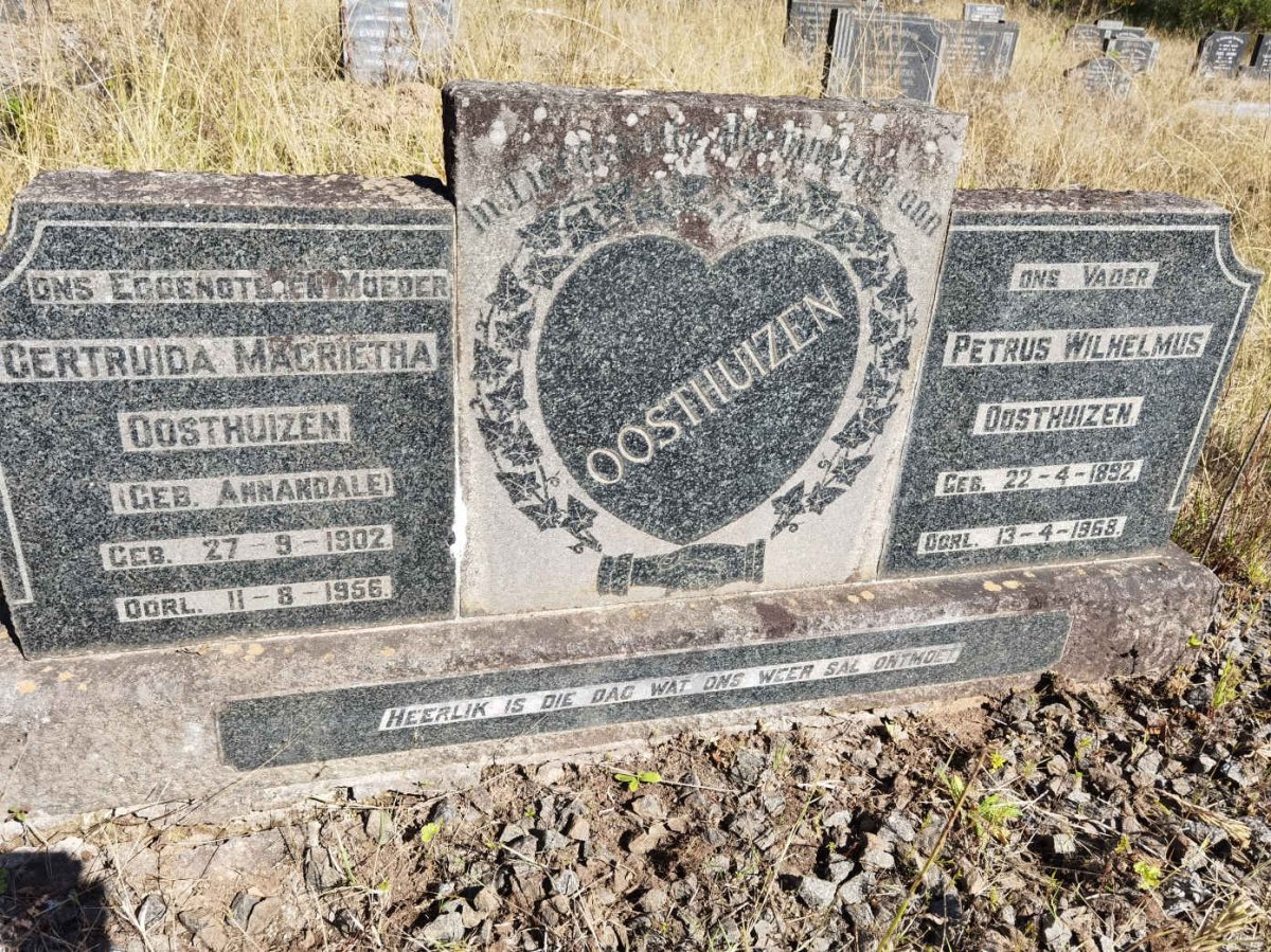 OOSTHUIZEN Petrus Wilhelmus 1892-1968 &amp; Gertruida Magrietha ANNANDALE 1902-1966