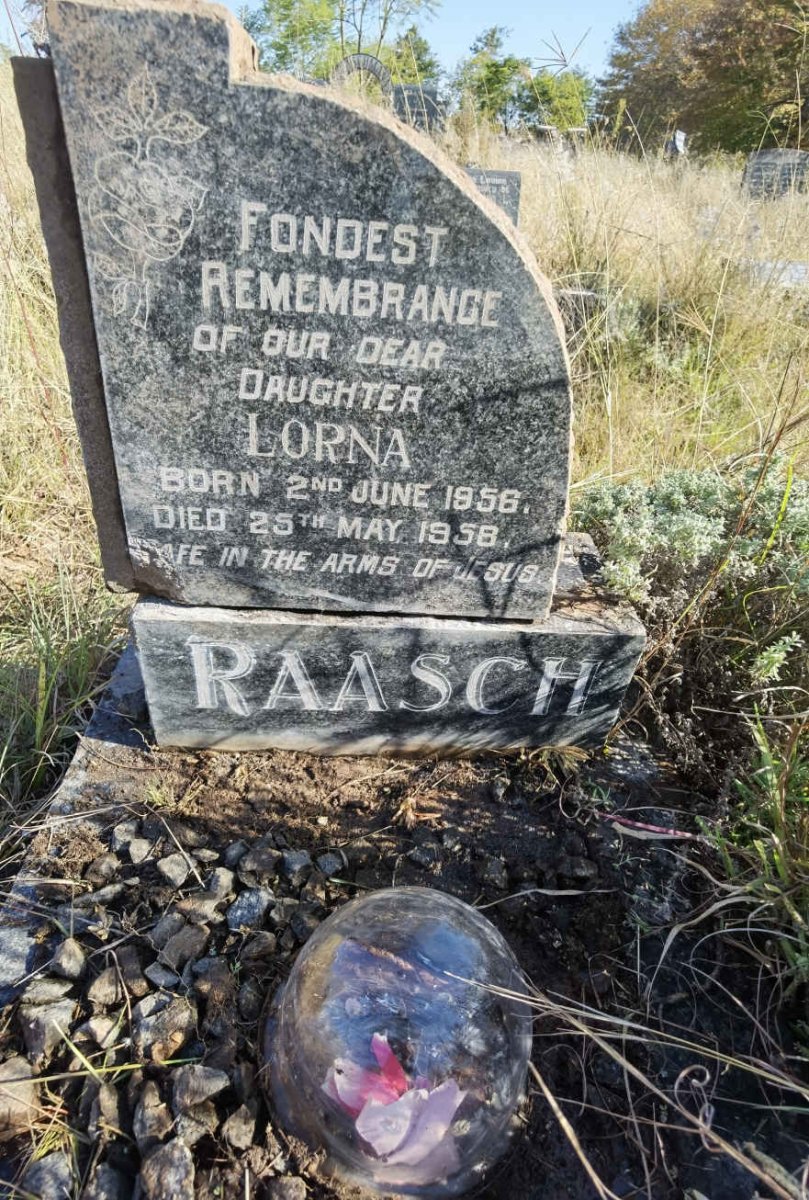RAASCH Lorna 1956-1958