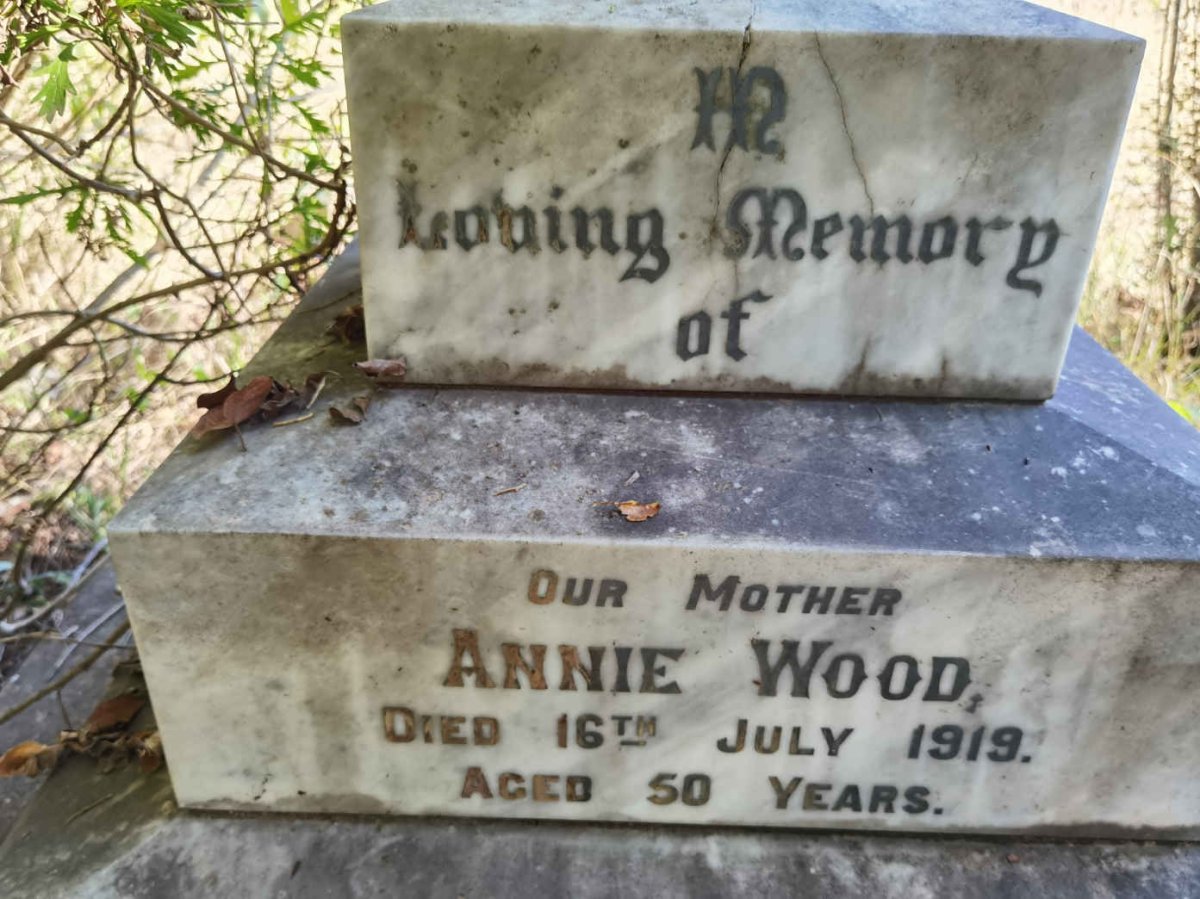 WOOD Annie -1919