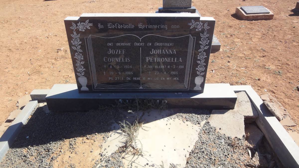 AUCAMP Jozef Cornelis 1904-1985 &amp; Johanna Petronella DE KLERK 1911-1985