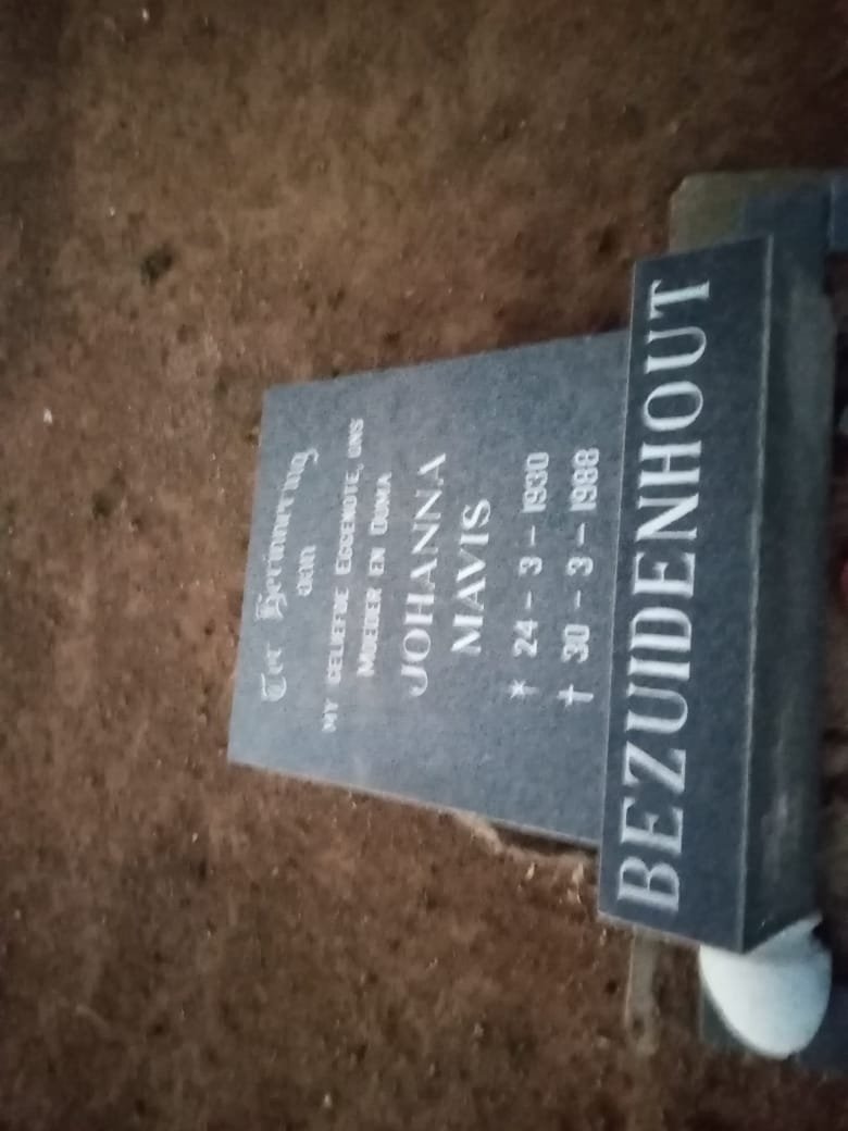 BEZUIDENHOUT Johanna Mavis 1930-1988