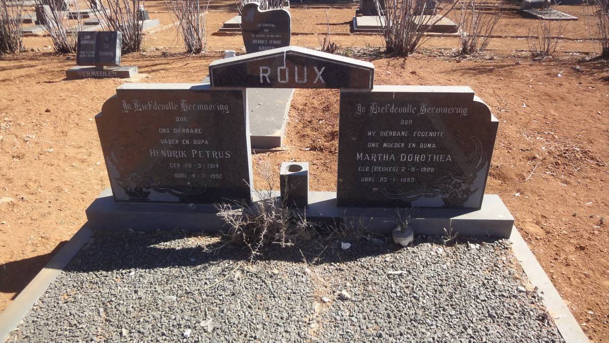 ROUX Hendrik Petrus 1914-1992 &amp; Martha Dorothea BEUKES 1920-1983