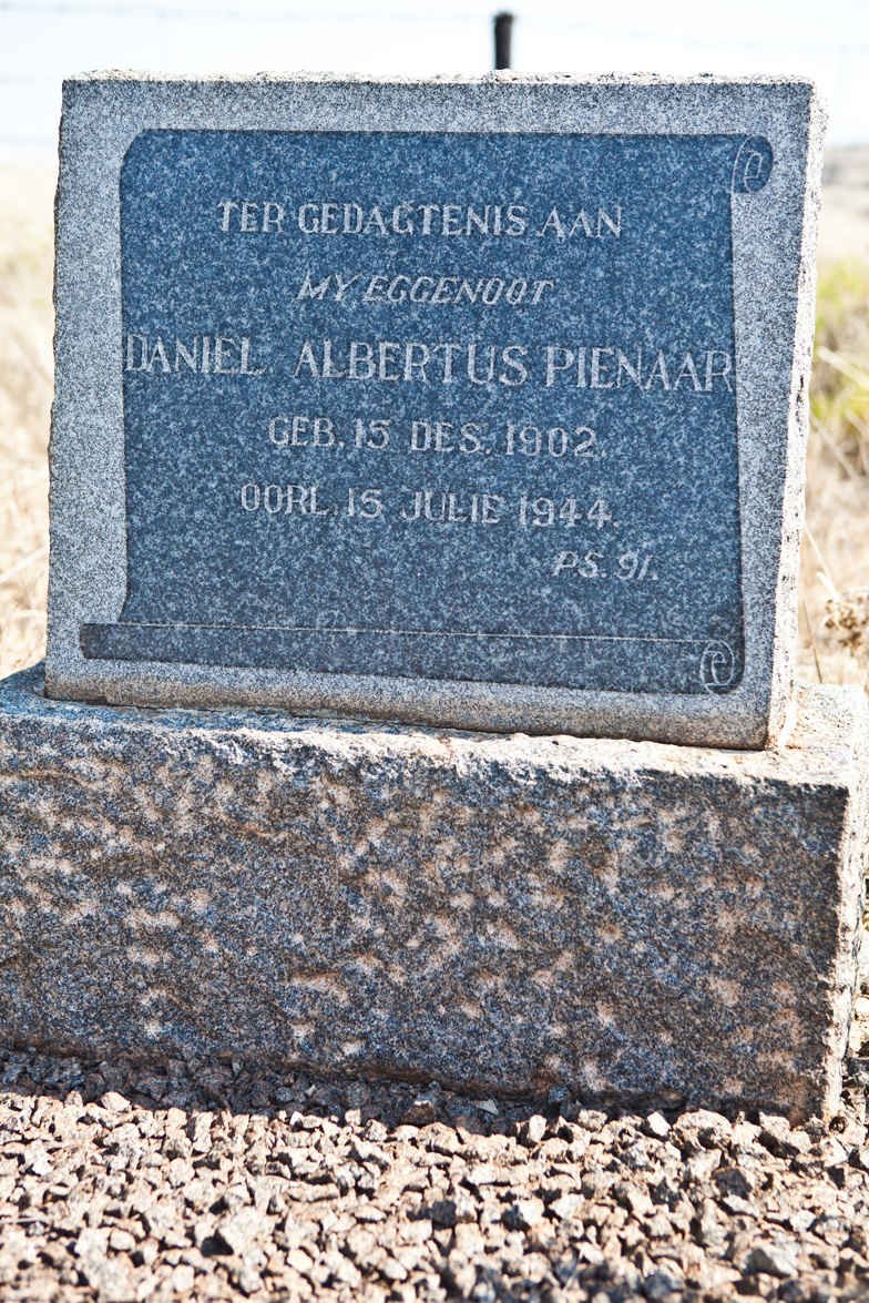 PIENAAR Daniel Albertus 1902-1944