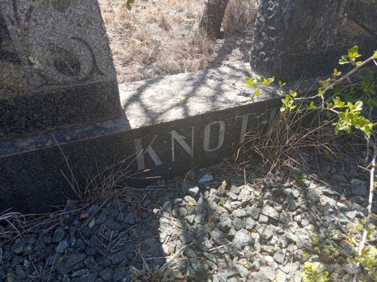 KNOTT George 1889-1954 &amp; Rose MOORCROFT 1896-1978