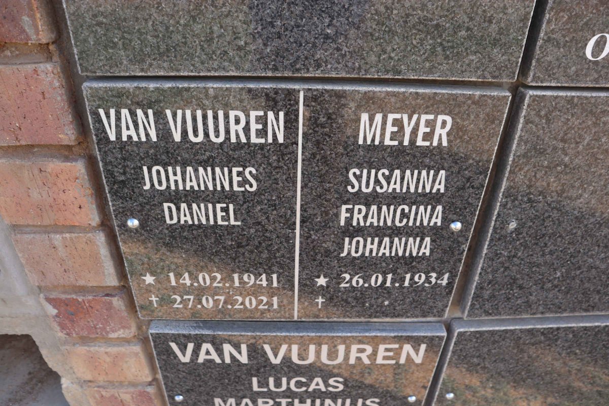 MEYER Susanna Francina Johanna 1934- :: VUUREN Johannes Daniel, van 1941-2021