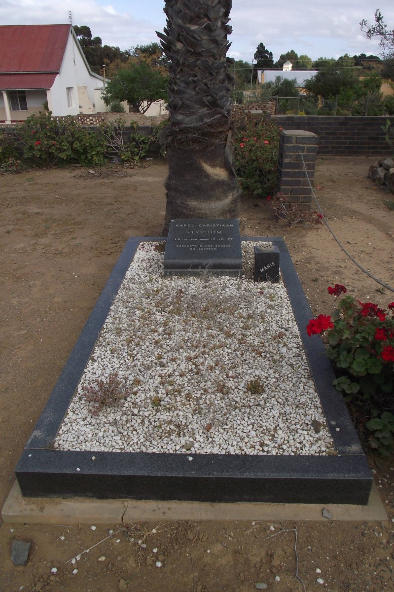 STRYDOM Karel Christiaan 1944-1977