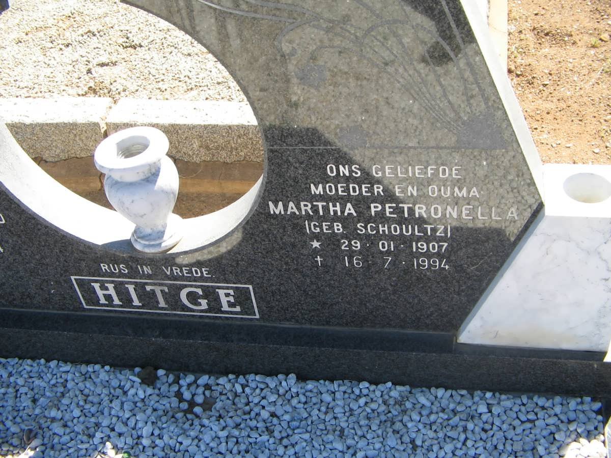 HITGE Martha Petronella nee SCHOULTZ 1907-1994
