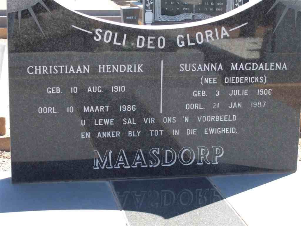 MAASDORP Christiaan Hendrik 1910-1986 &amp; Susanna Magdalena DIEDERICKS 1906-1987