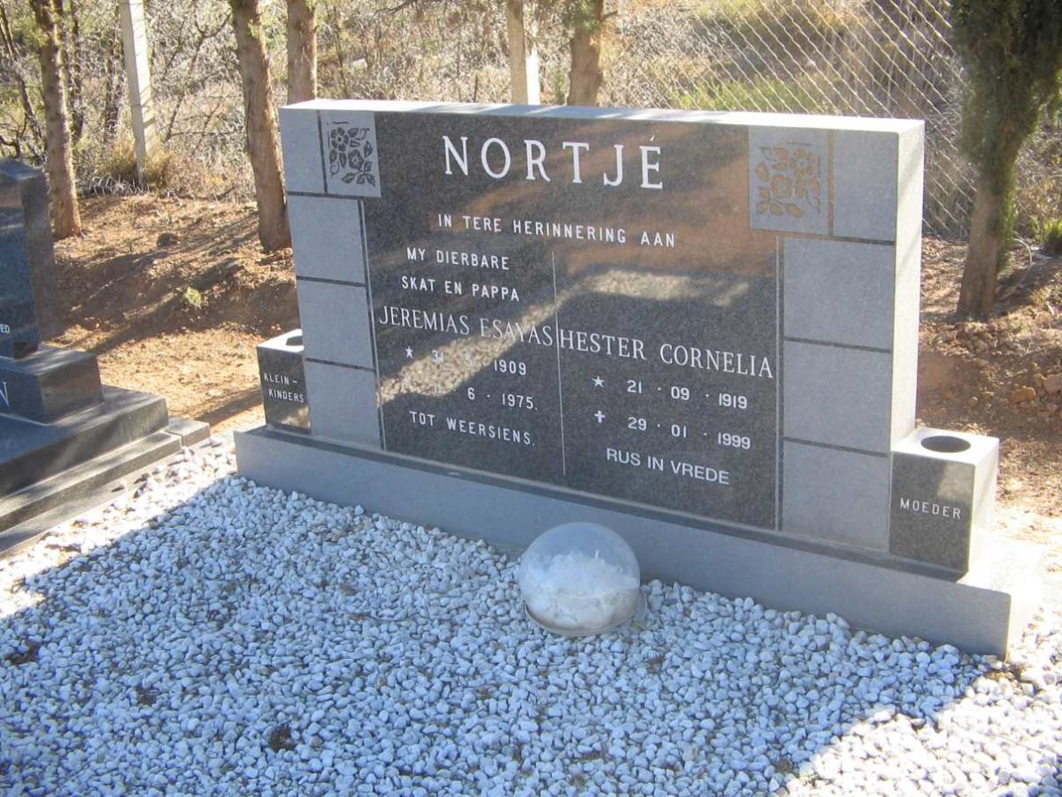 NORTJE Jeremias Esayas 1909-1975 &amp; Hester Cornelia 1919-1999