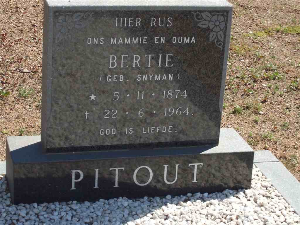 PITOUT Bertie nee SNYMAN 1874-1964