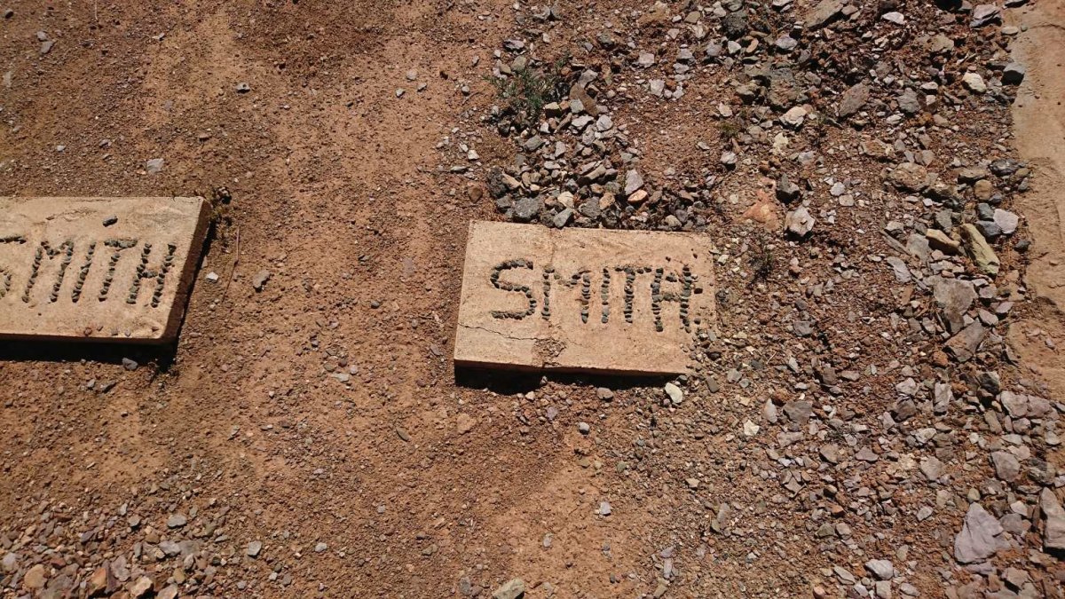 SMITH :: SMITH