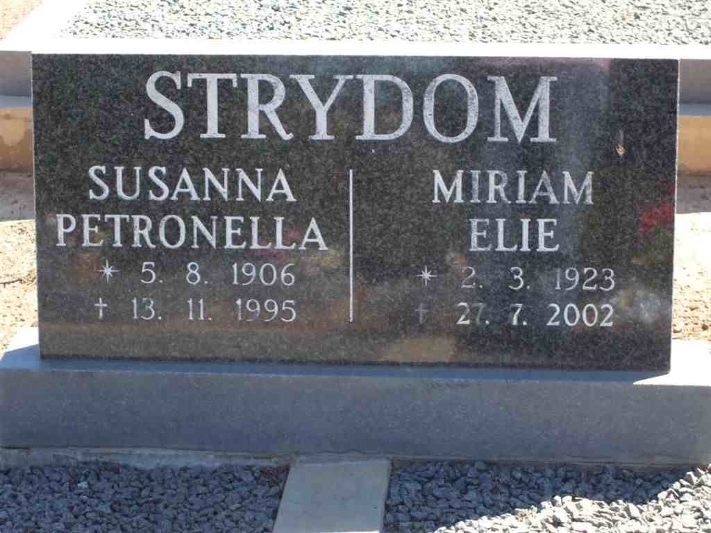 STRYDOM Susanna Petronella 1906-1995 :: STRYDOM Miriam Elie 1923-2002