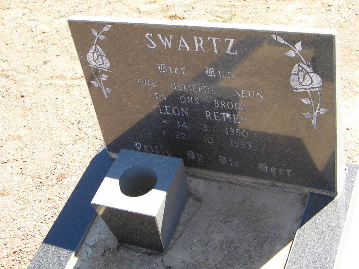 SWARTZ Leon Retief 1950-1953