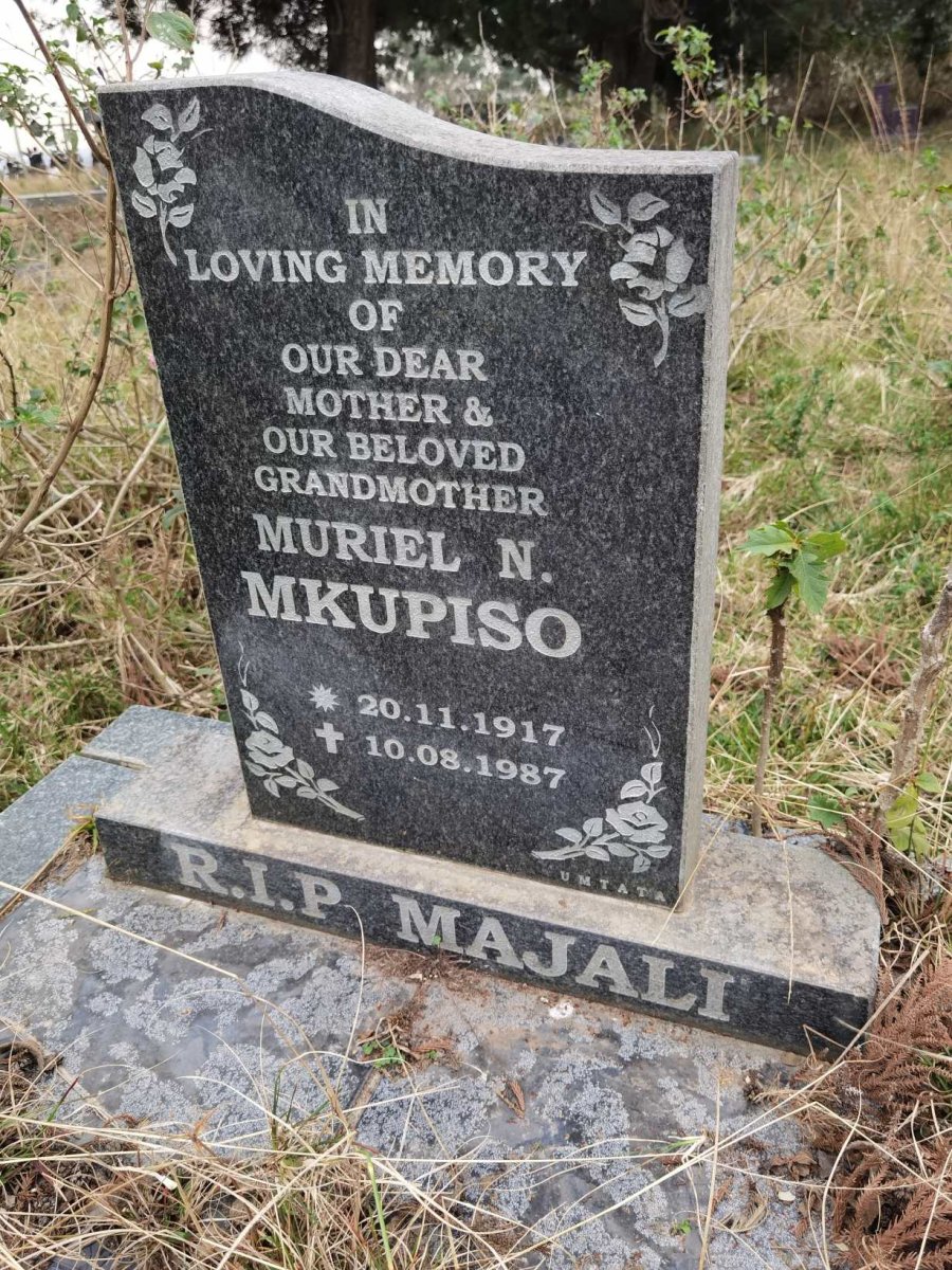 MKUPISO Muriel N. 1917-1987