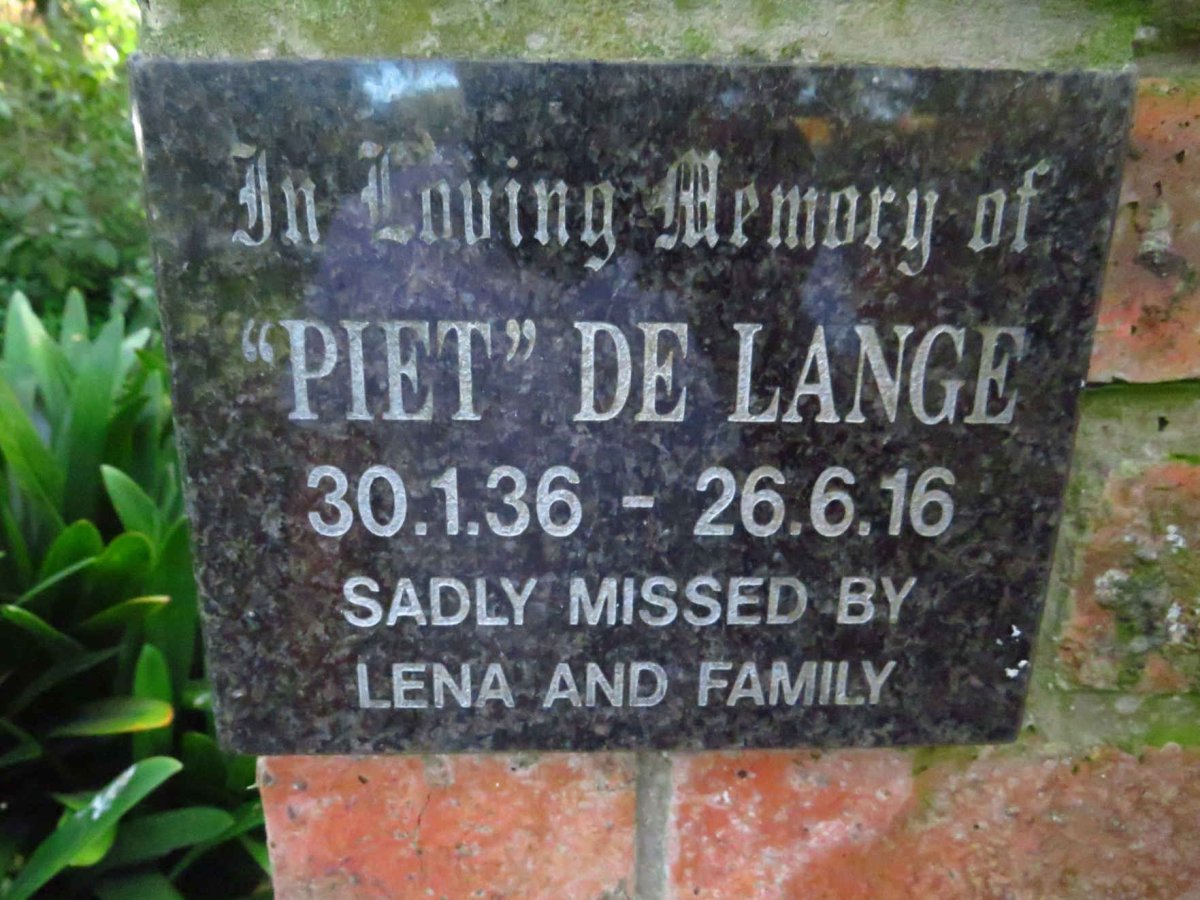 LANGE Piet, de 1936-2016