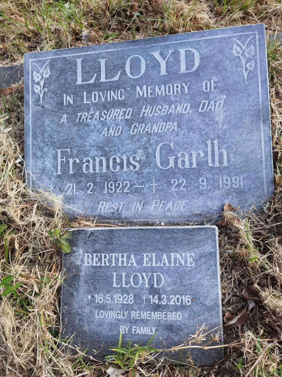 LLOYD Francis Garth 1922-1991 &amp; Bertha Elaine 1928-2016