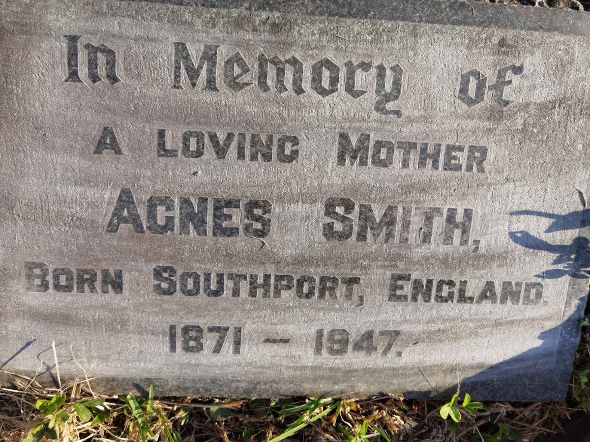 SMITH Agnes 1871-1947