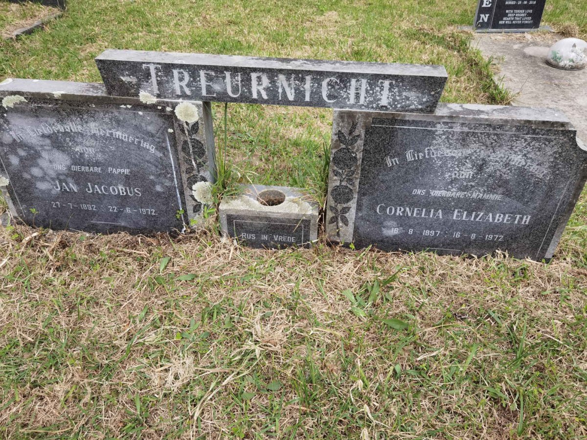 TREURNICHT Jan Jacobus 1892-1972 &amp; Cornelia Elizabeth 1897-1972