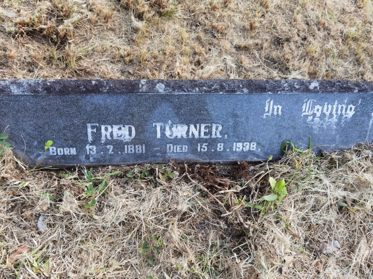 TURNER Fred 1881-1938 &amp; Catherine Mary 1881-1961