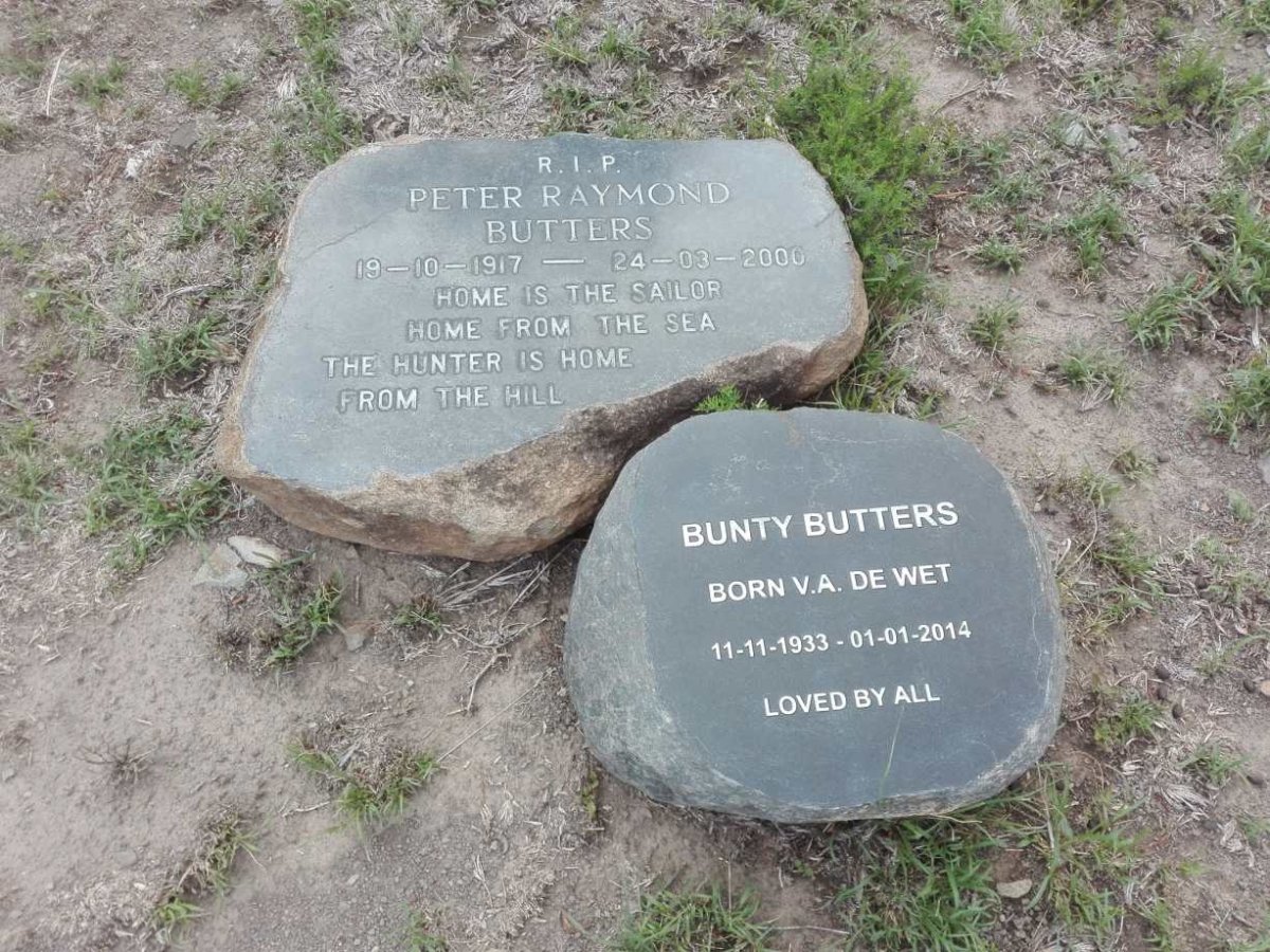 BUTTERS Peter Raymond 1917-2000 :: BUTTERS Bunty V.A. nee DE WET 1933-2014